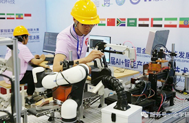 祝賀！2025一帶一路暨金磚大賽第二屆AI+智能產線數字化技術應用賽項決賽在遼源職業技術學院開賽